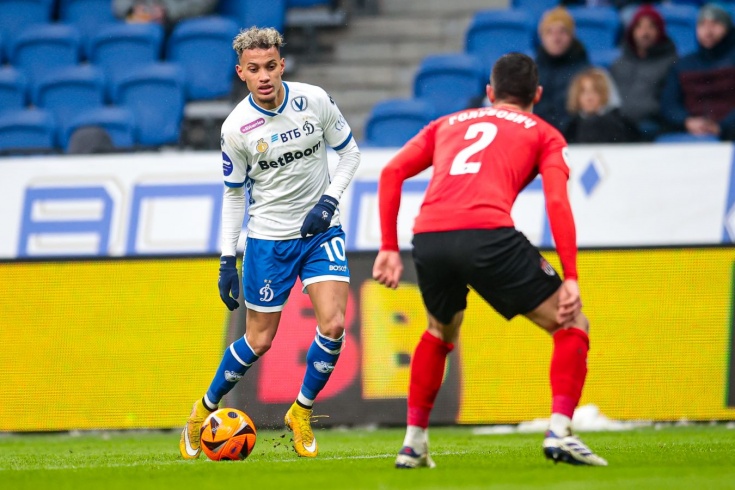 車路士翼鋒 車路士翼鋒