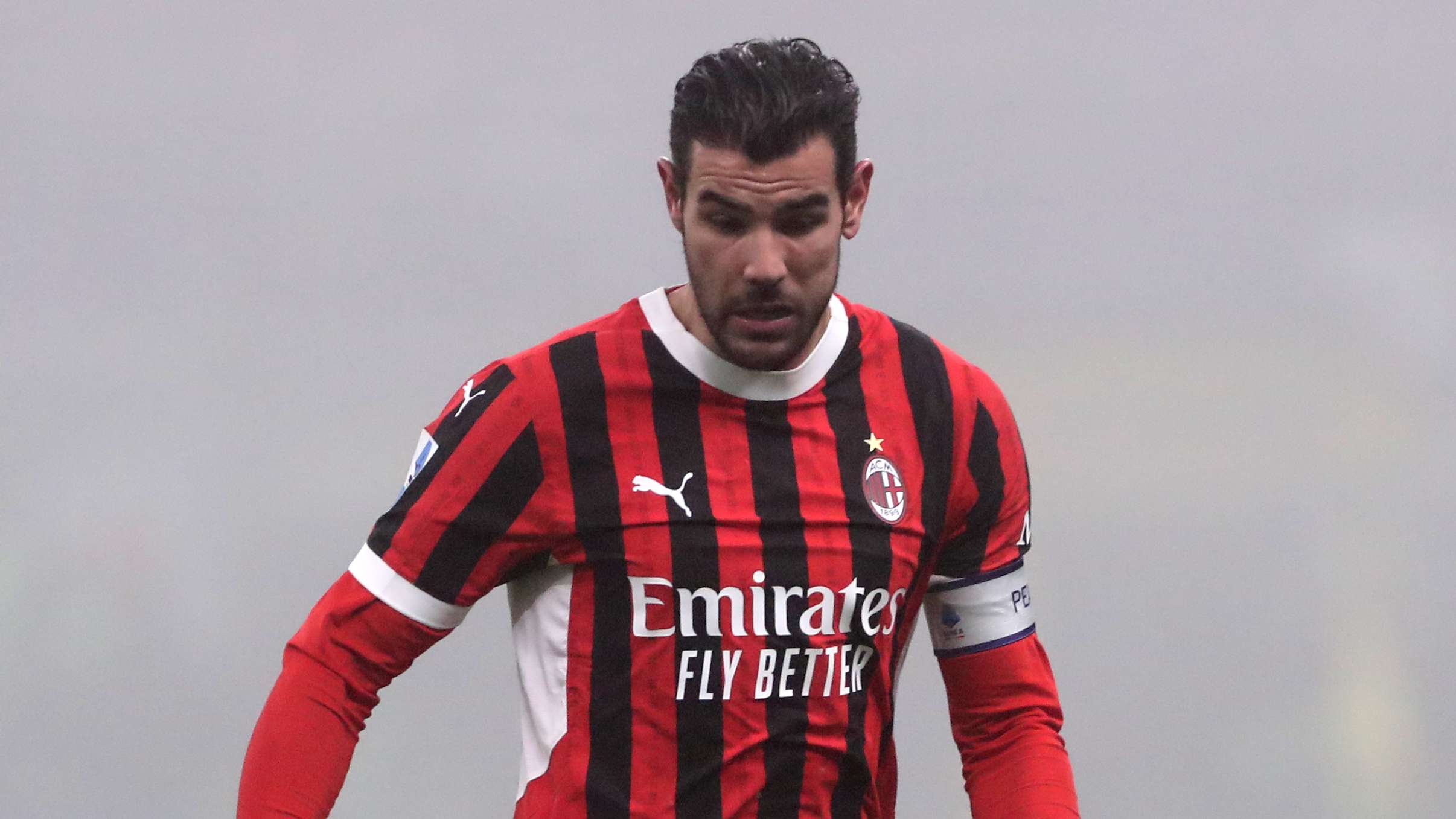 给边锋提供 给边锋提供